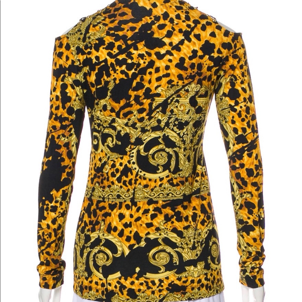 Pre owner Versace printed Cutout Accented top